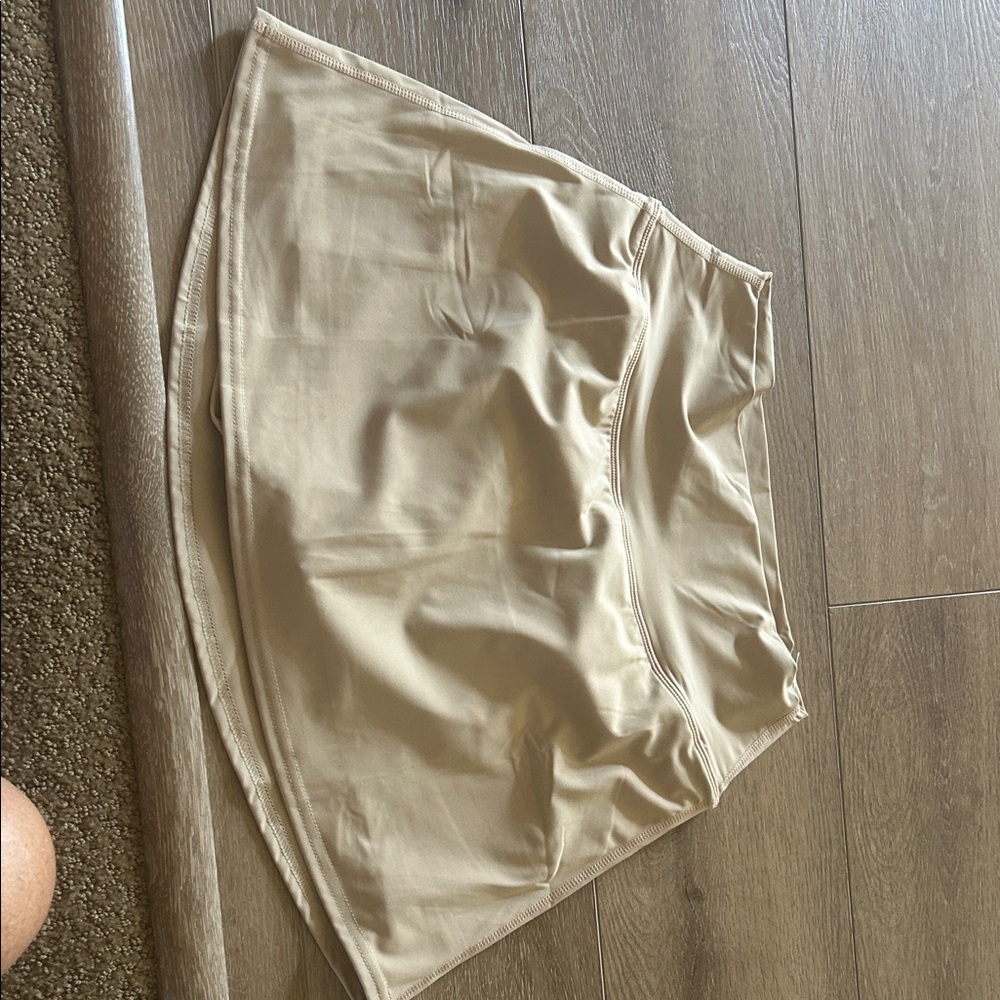 Athletic skirt